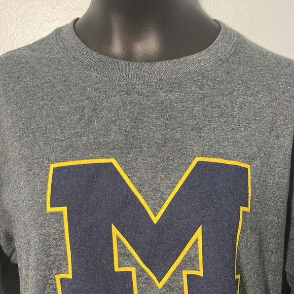 • Michigan Long Sleeve Shirt University of Michigan Go Blue - Picture 5 of 9